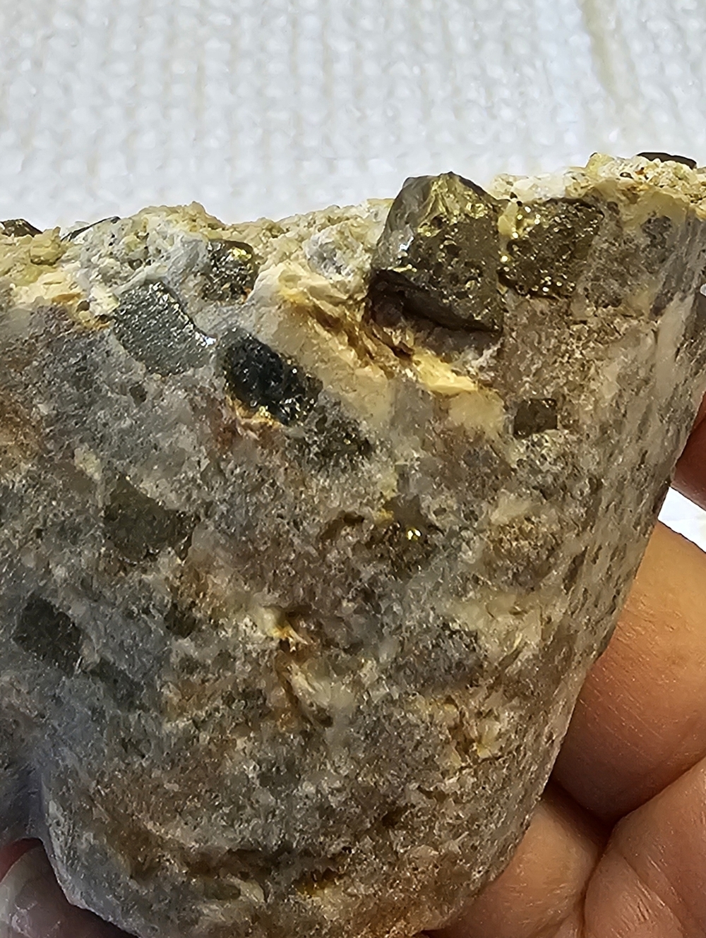 Natural Pyrite/Stone Skull Sculpture - Picture 9 of 12